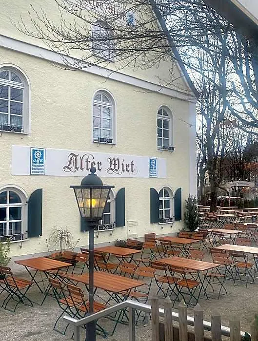 Alter Wirt Ramersdorf-1